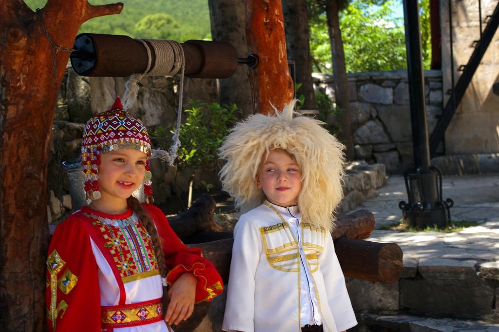 Country House Uliana Tskaltubo ภายนอก รูปภาพ